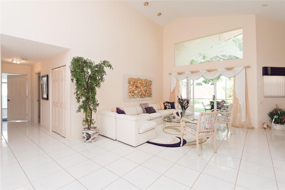6865 Sun River Road Boynton Beach, FL 33437 - Photo 8 of 53 Photo 8
