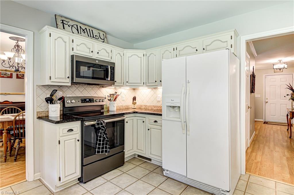 7906 Cress Court Oak Ridge, NC 27310 - Photo 13 of 29 Gallery Image 13