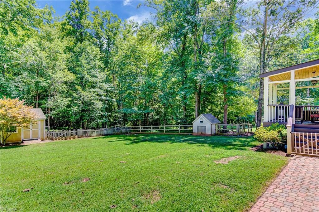 7906 Cress Court Oak Ridge, NC 27310 - Photo 28 of 29 Gallery Image 28