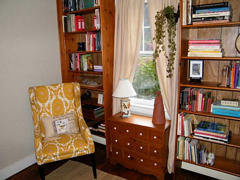 67 Wilbur Road Lincoln, RI 02865 - Photo 12 of 24 Other. SITTING ROOM OR BEDROOM