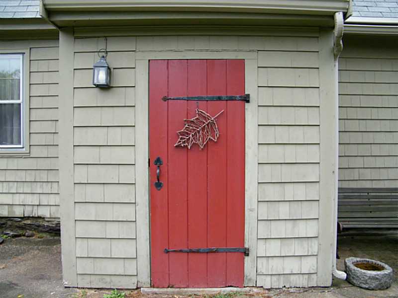 67 Wilbur Road Lincoln, RI 02865 - Photo 22 of 24 Entry.