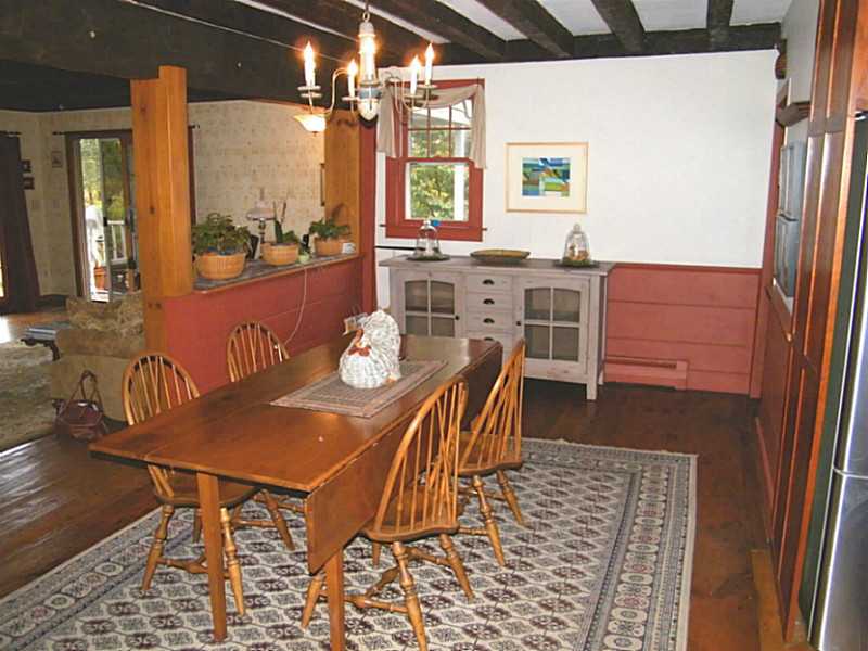 67 Wilbur Road Lincoln, RI 02865 - Photo 10 of 24 Dining Room.