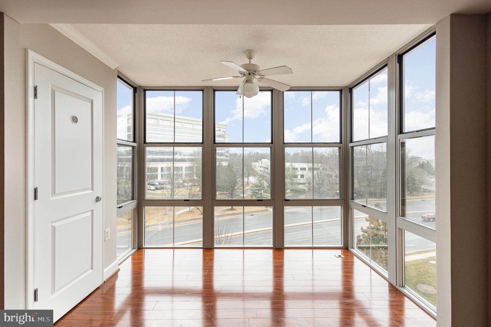 11800 Sunset Hills Road, Unit 619 Reston, VA 20190 - Photo 10 of 39 Sunroom
