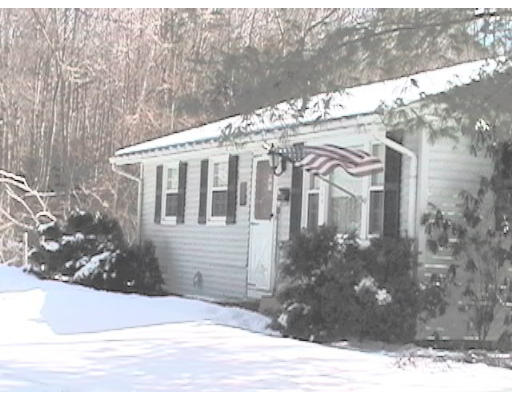 264 Levin Road Rockland, MA 02370 - Photo 3 of 5 Gallery Image 3