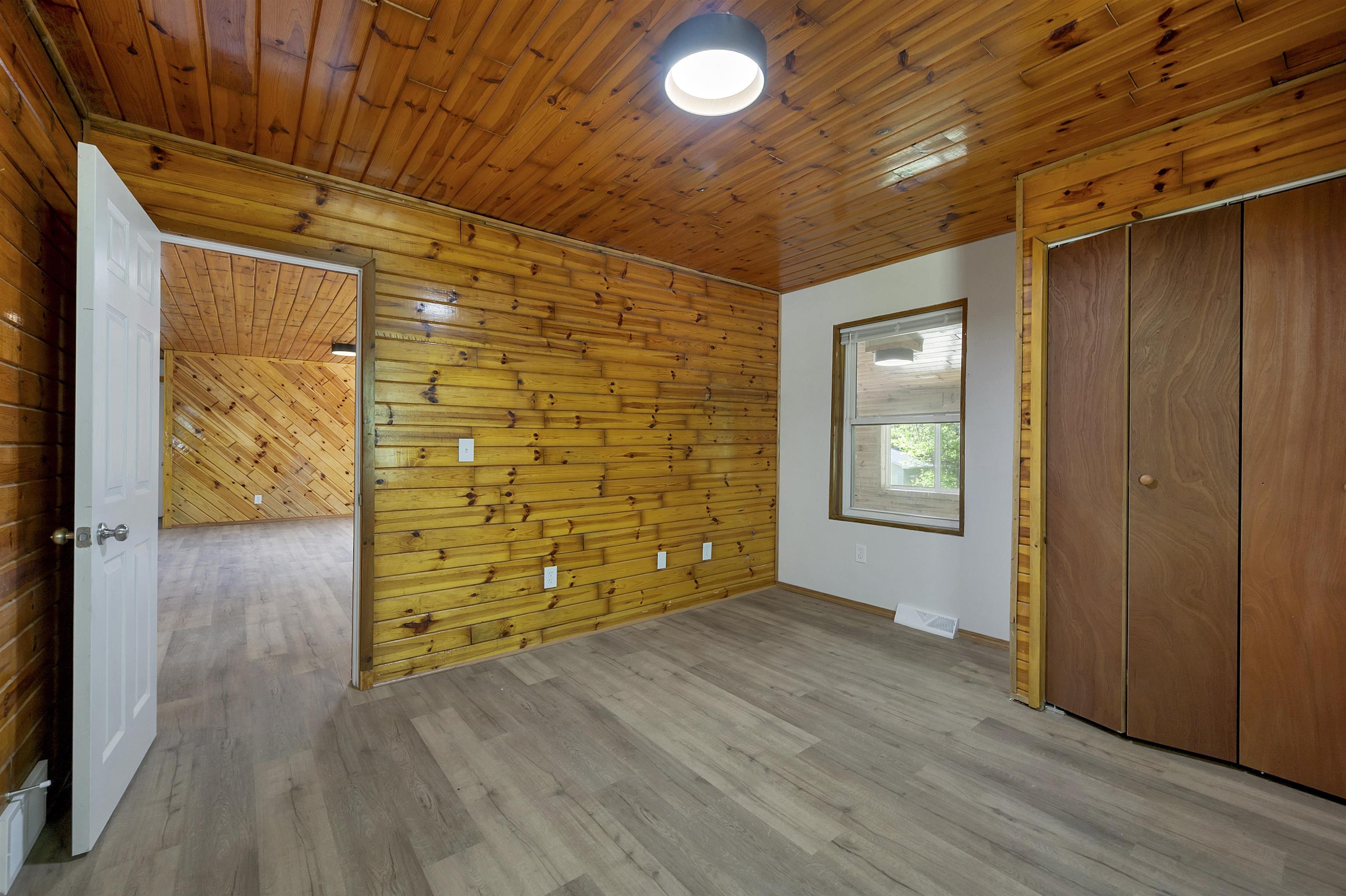 W11252 Pallock Lane Crivitz, WI 54114 - Photo 37 of 55