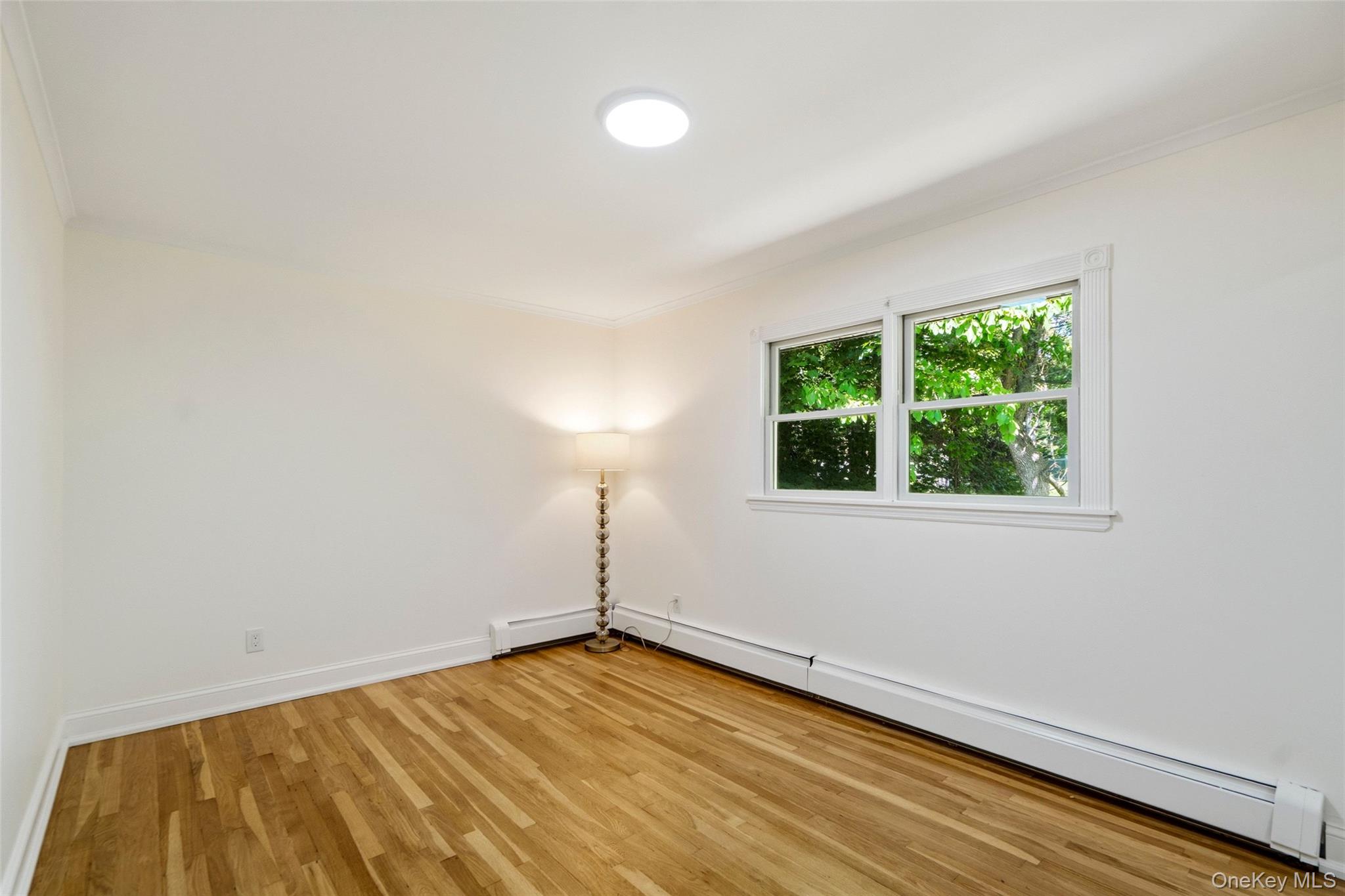 280 Holbrook Road Ronkonkoma, NY 11779 - Photo 17 of 30