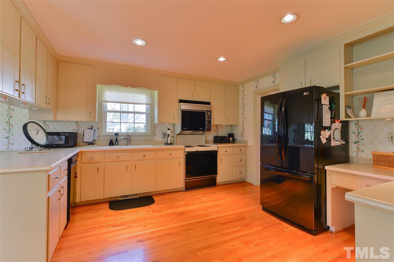 6913 Rainwater Road Raleigh, NC 27615 - Photo 7 of 25