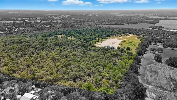 $1,750,000 | 1000 West White Dove Street, Azle, TX 76020