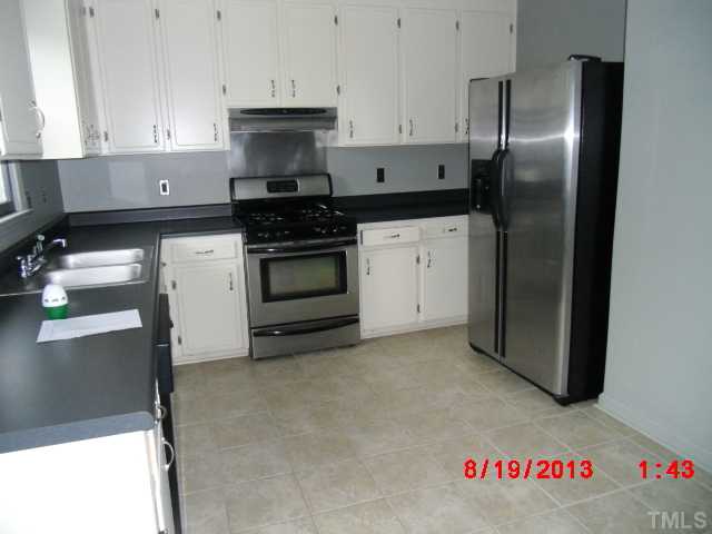 5248 Carrier Way Raleigh, NC 27603 - Photo 3 of 8