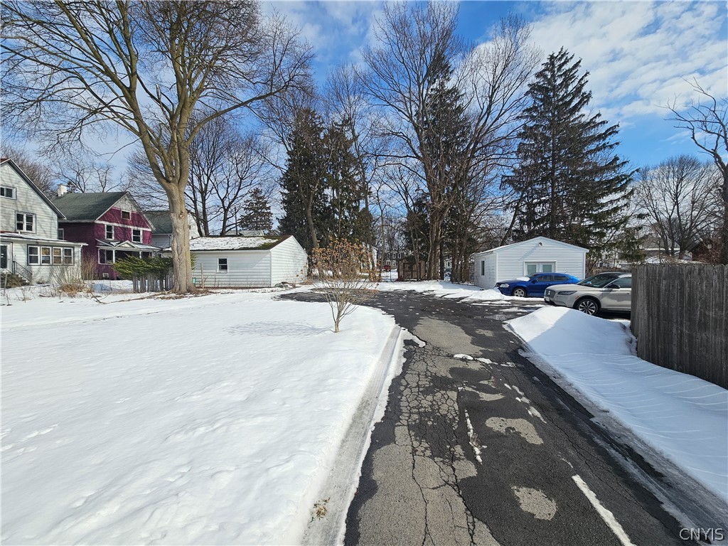 12-14 Howard Street Auburn, NY 13021 - Photo 2 of 48