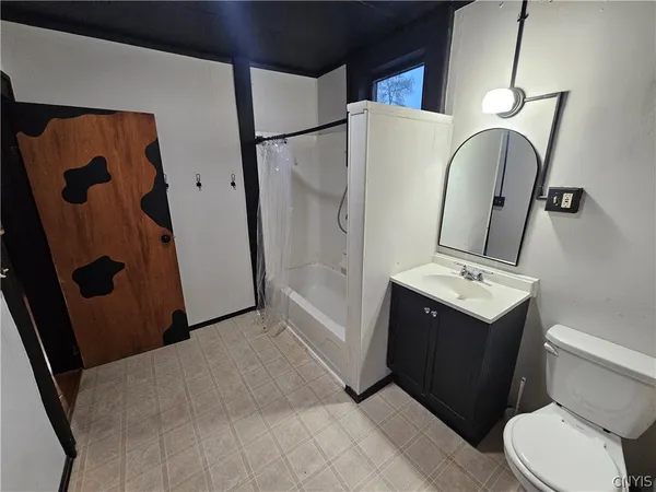 $194,900 | 12-14 Howard Street, Auburn, NY 13021