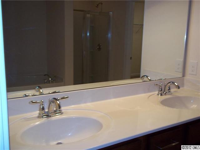 7142 Maricopa Road, Unit 231 Charlotte, NC 28277 - Photo 10 of 14 Gallery Image 10