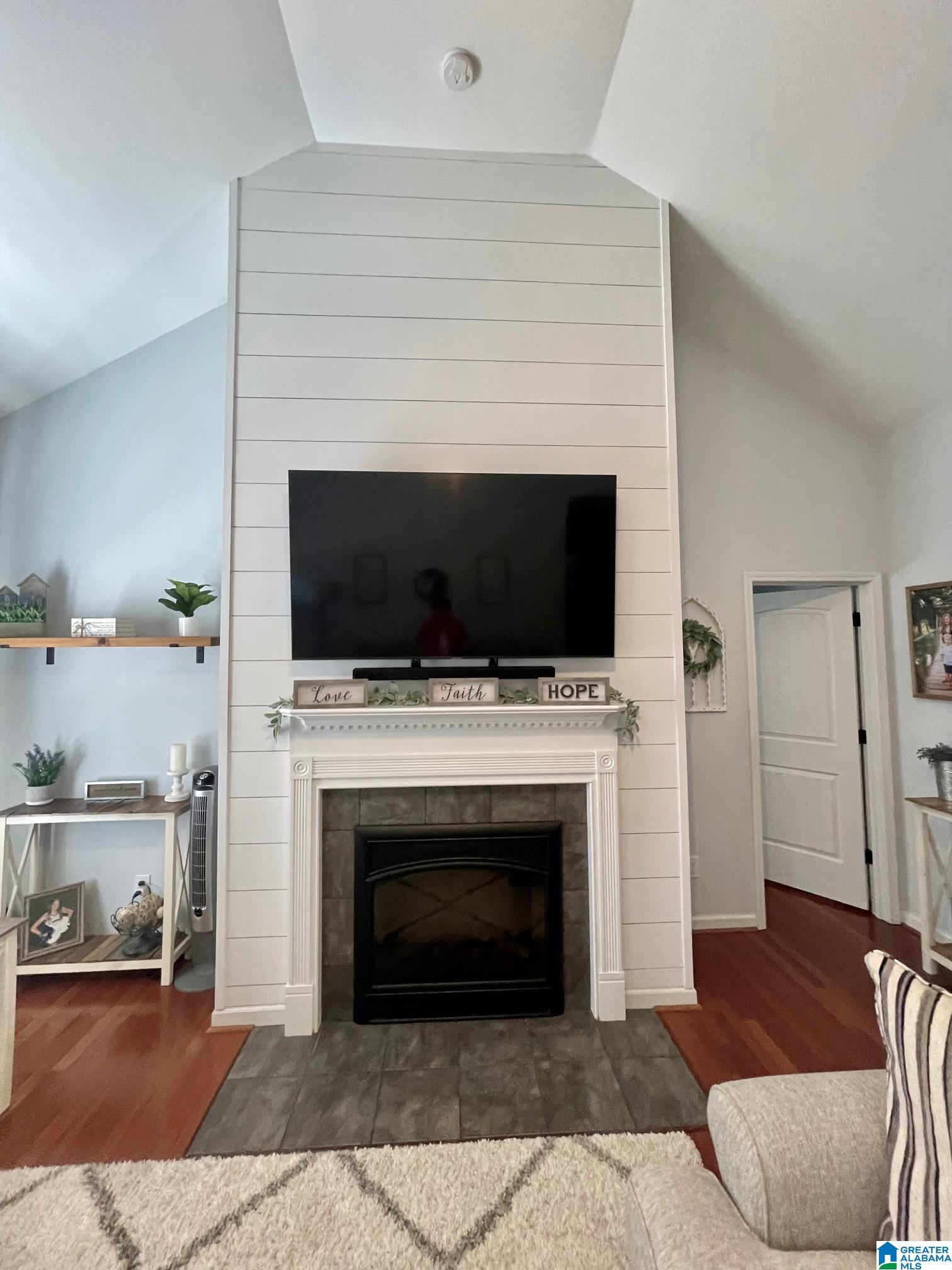 223 Walnut Street Leeds, AL 35094 - Photo 7 of 23