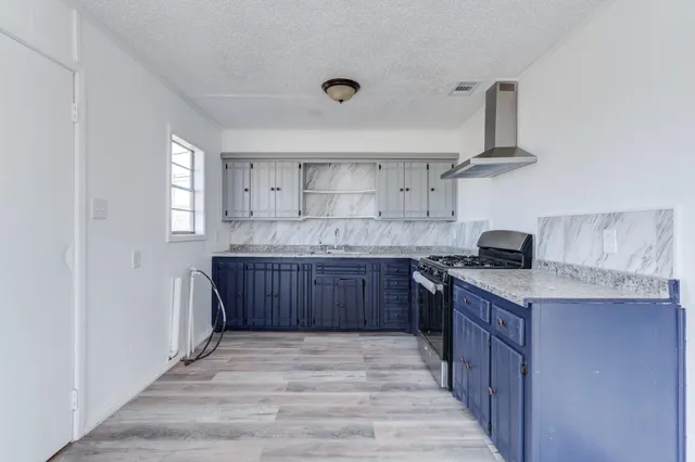 $99,000 | 1517 East 27th Street, Lubbock, TX 79404