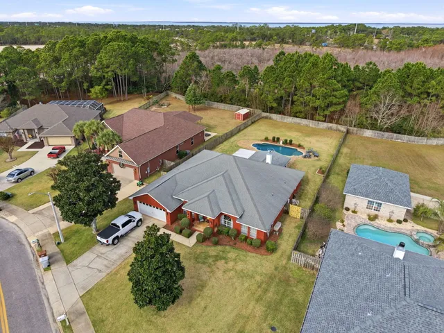 $660,000 | 1635 Woodlawn Way, Gulf Breeze, FL 32563