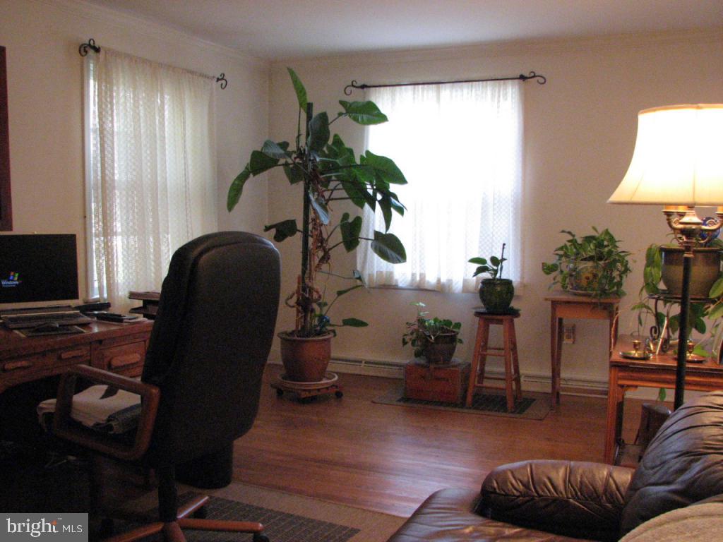 105 West Roseville Road Lancaster, PA 17601 - Photo 7 of 16 Gallery Image 7