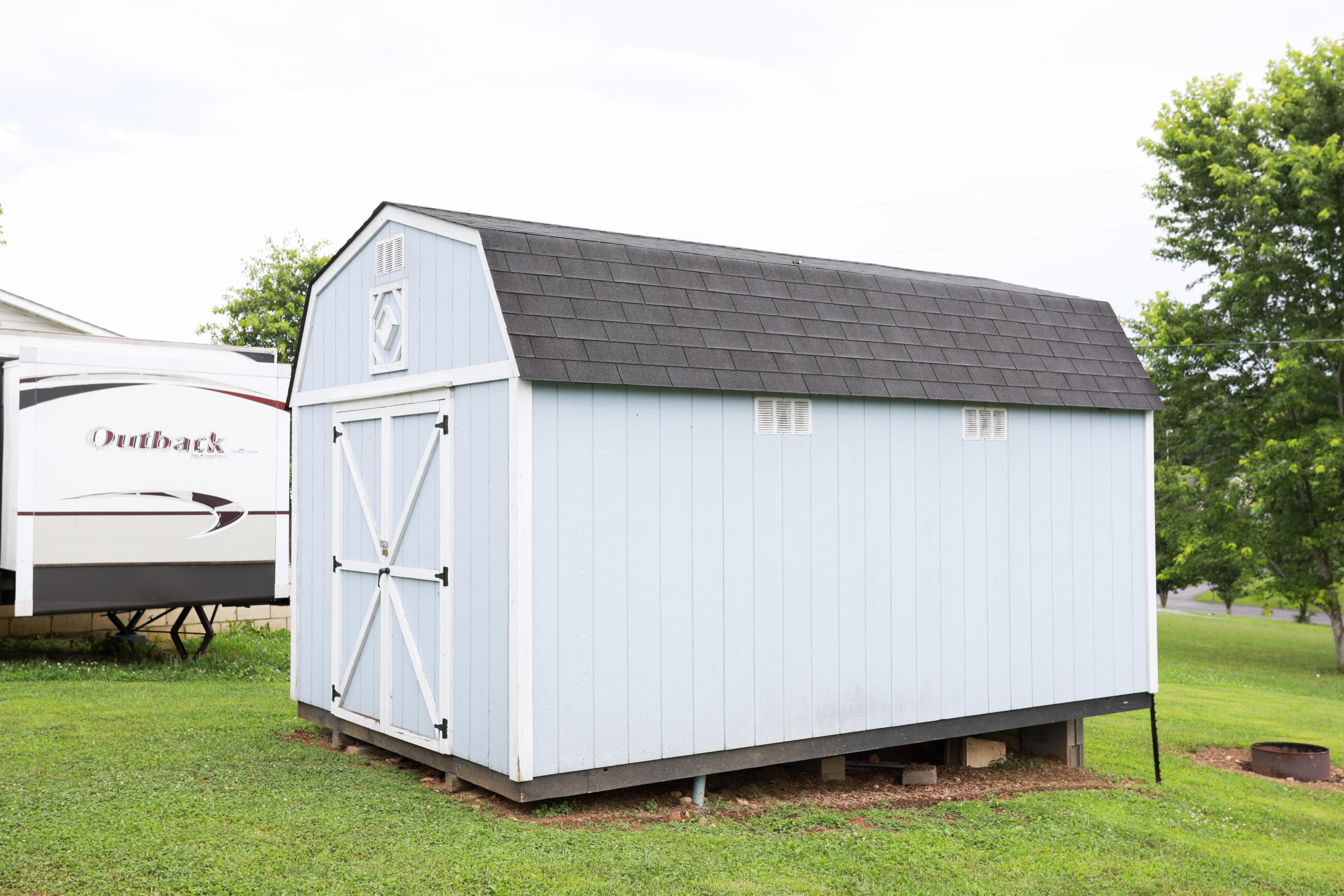 1936 Cedar Fork Road Tazewell, TN 37879 - Photo 5 of 17 Storage Barn