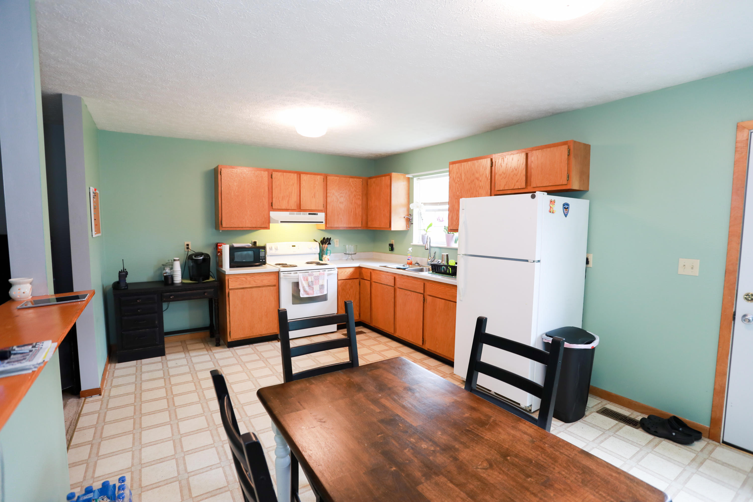 1936 Cedar Fork Road Tazewell, TN 37879 - Photo 6 of 17 Kitchen-Dining Room