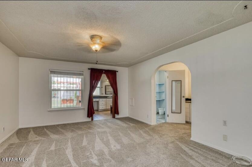 1602 Waterfront Street Anthony, NM 88021 - Photo 28 of 58 an empty room with windows and closet