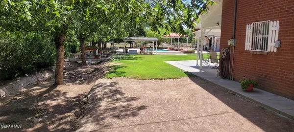 $449,000 | 1602 Waterfront Street, Anthony, NM 88021