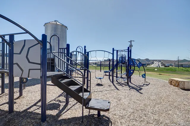 $1,450 | 13935 Mulch Court, San Antonio, TX 78252