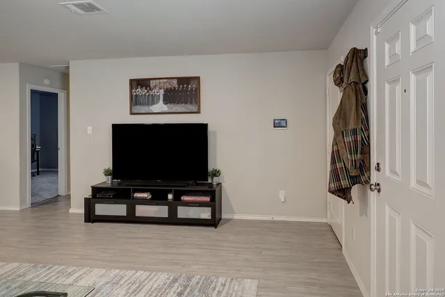 $1,450 | 13935 Mulch Court, San Antonio, TX 78252