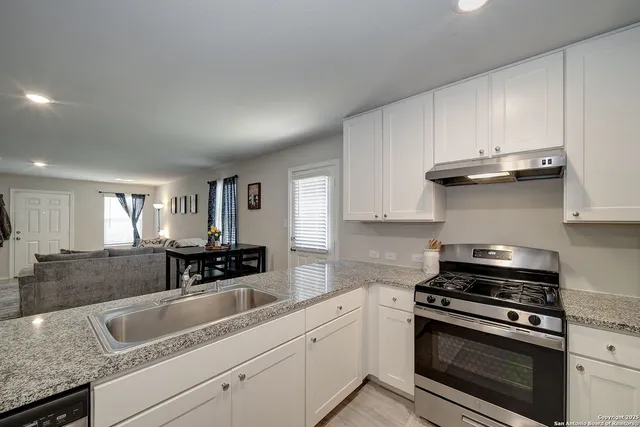 $1,450 | 13935 Mulch Court, San Antonio, TX 78252