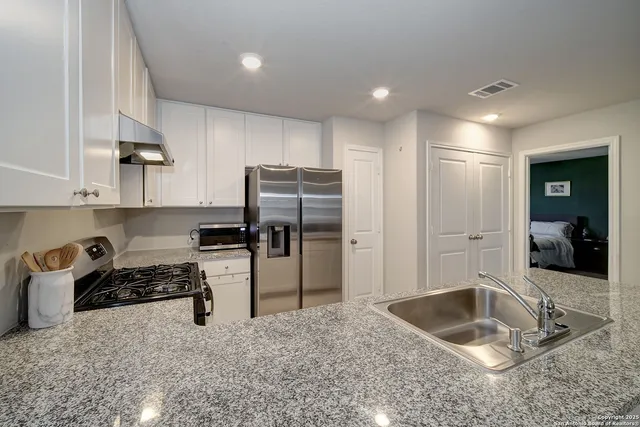 $1,450 | 13935 Mulch Court, San Antonio, TX 78252