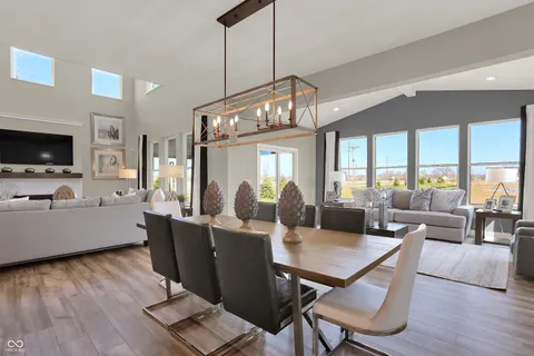 $537,885 | 1648 Vista Rdg N Drive, Greenwood, IN 46143