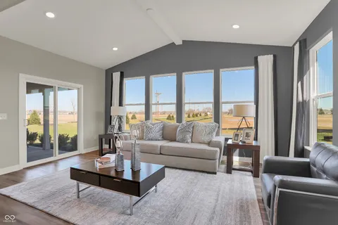 $537,885 | 1648 Vista Rdg N Drive, Greenwood, IN 46143