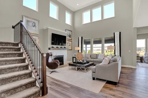 $537,885 | 1648 Vista Rdg N Drive, Greenwood, IN 46143