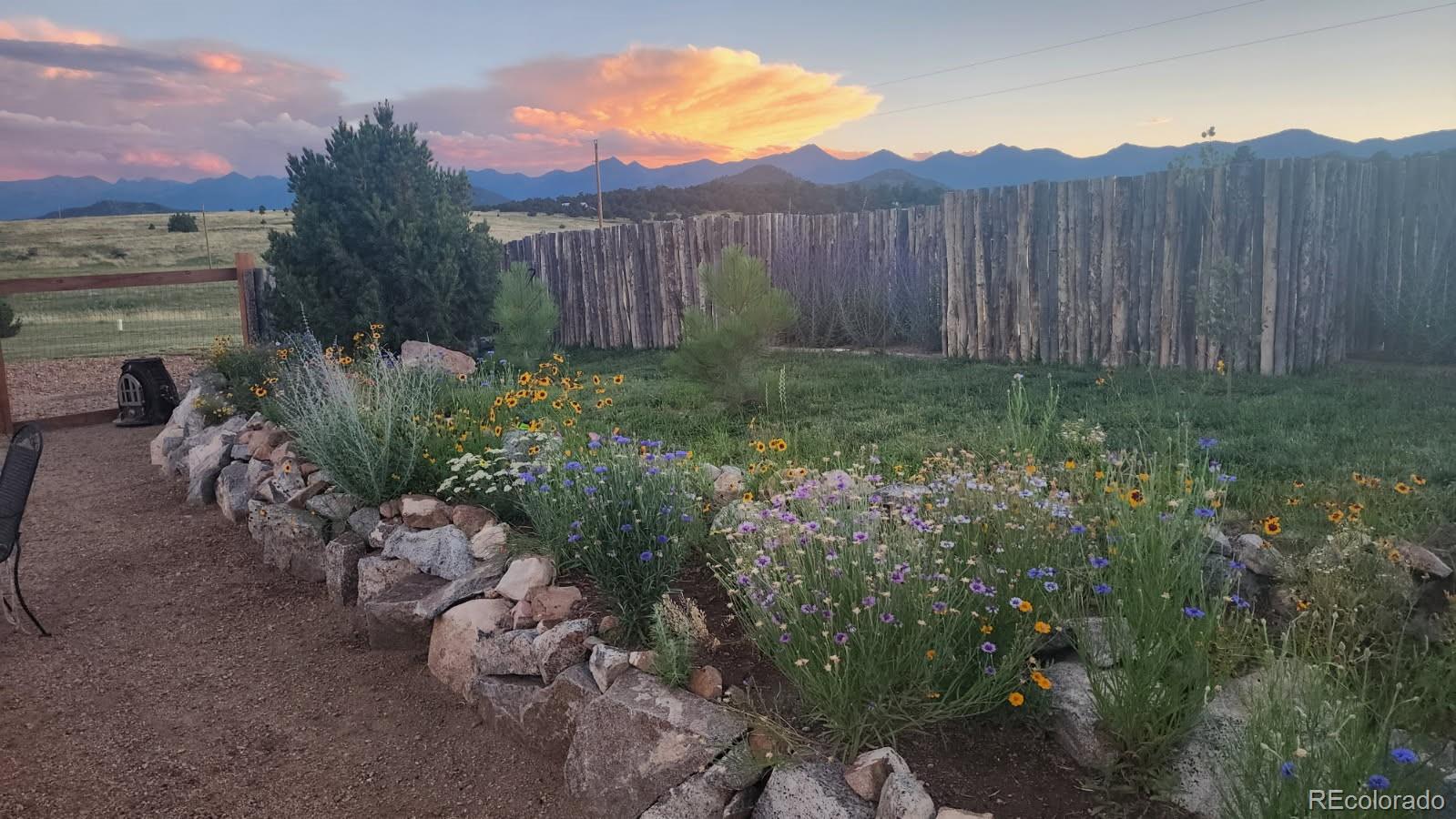 2426 Q Path Cotopaxi, CO 81223 - Photo 6 of 48