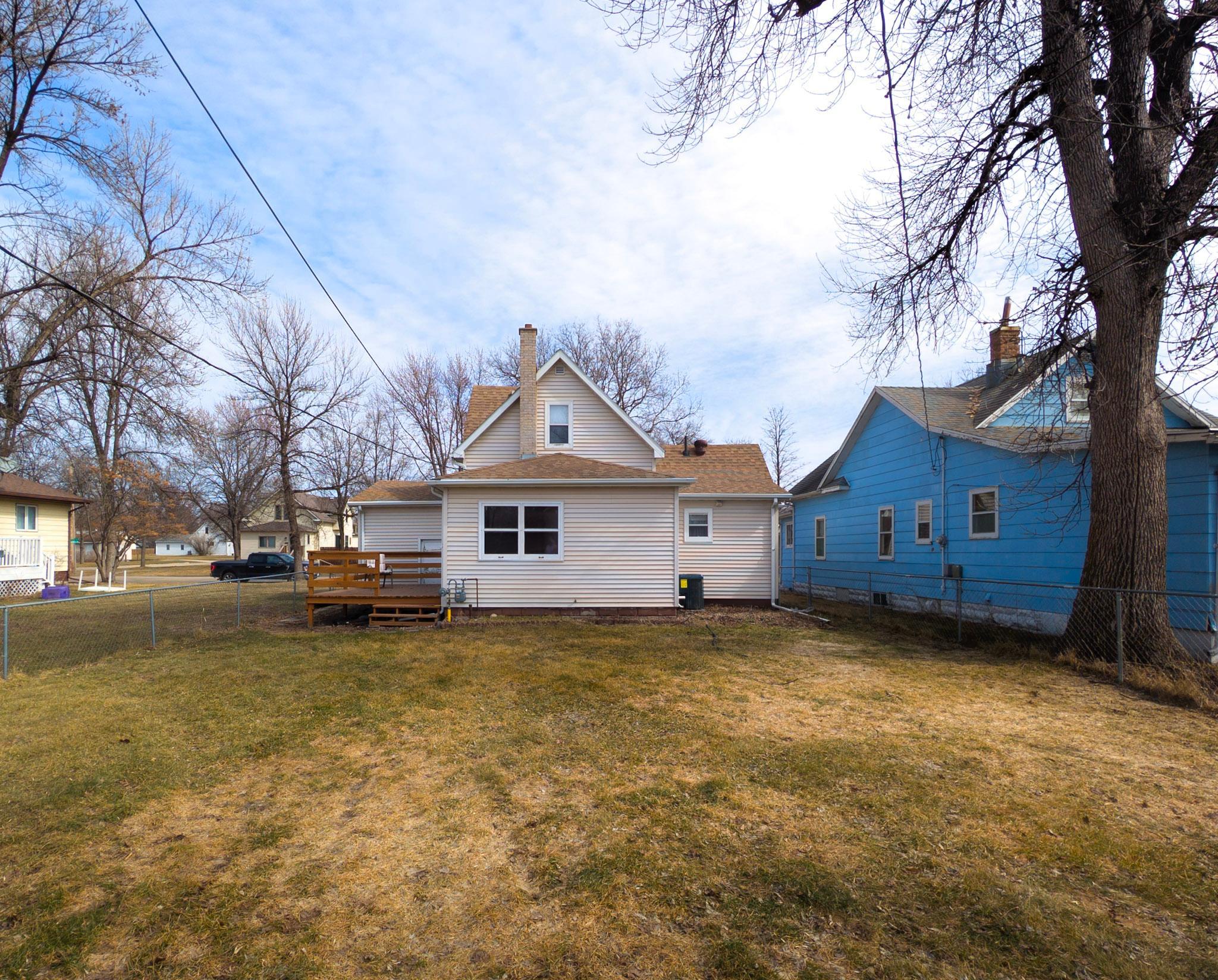 323 10th Street North Breckenridge, MN 56520 - Photo 23 of 25