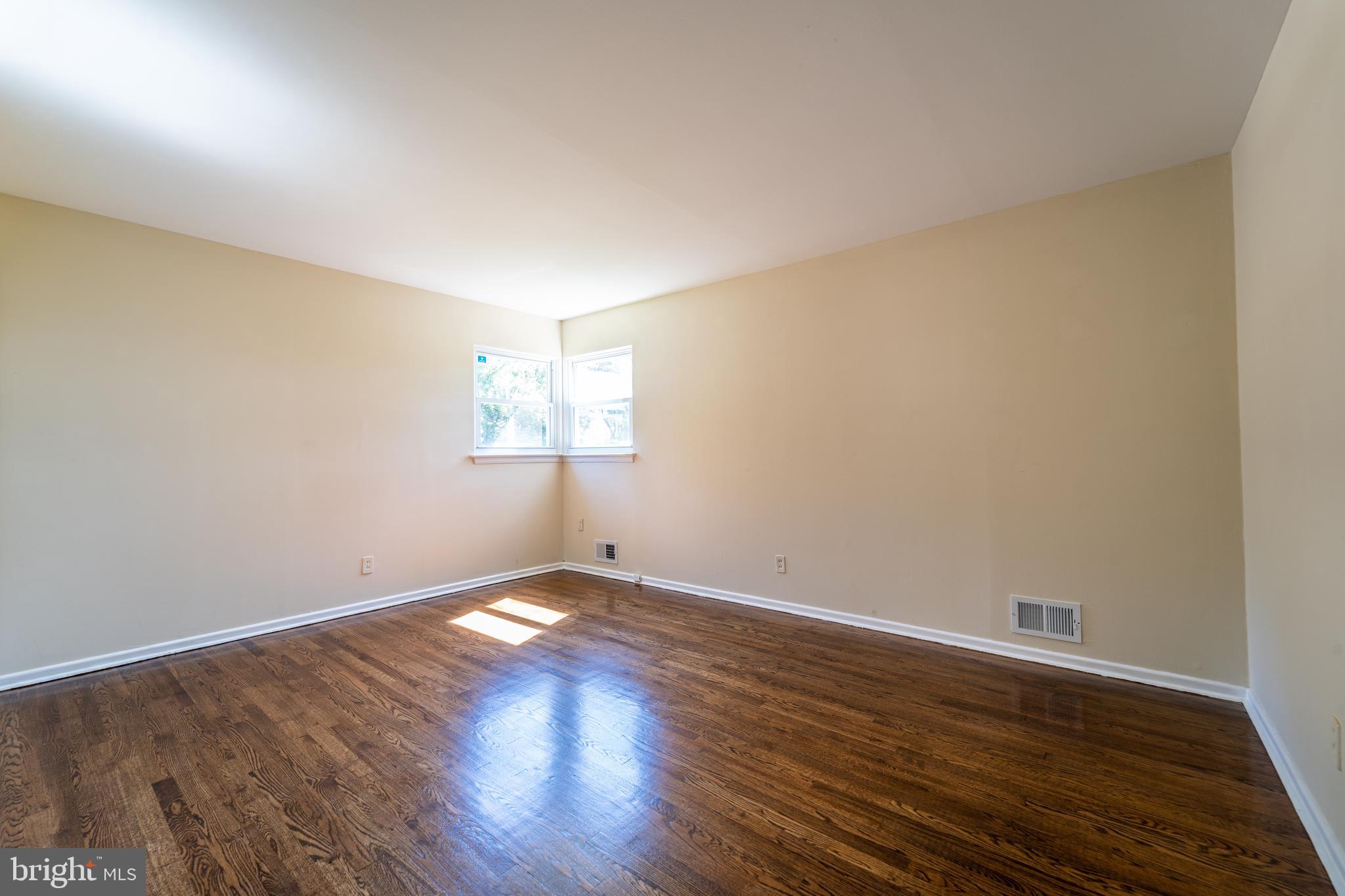 8 Walton Road Mount Holly, NJ 08060 - Photo 10 of 16