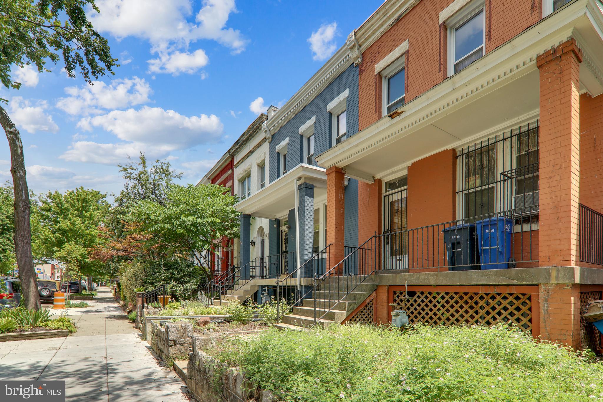 734 13th Street Southeast Washington, DC 20003 - Photo 2 of 12 Gallery Image 2