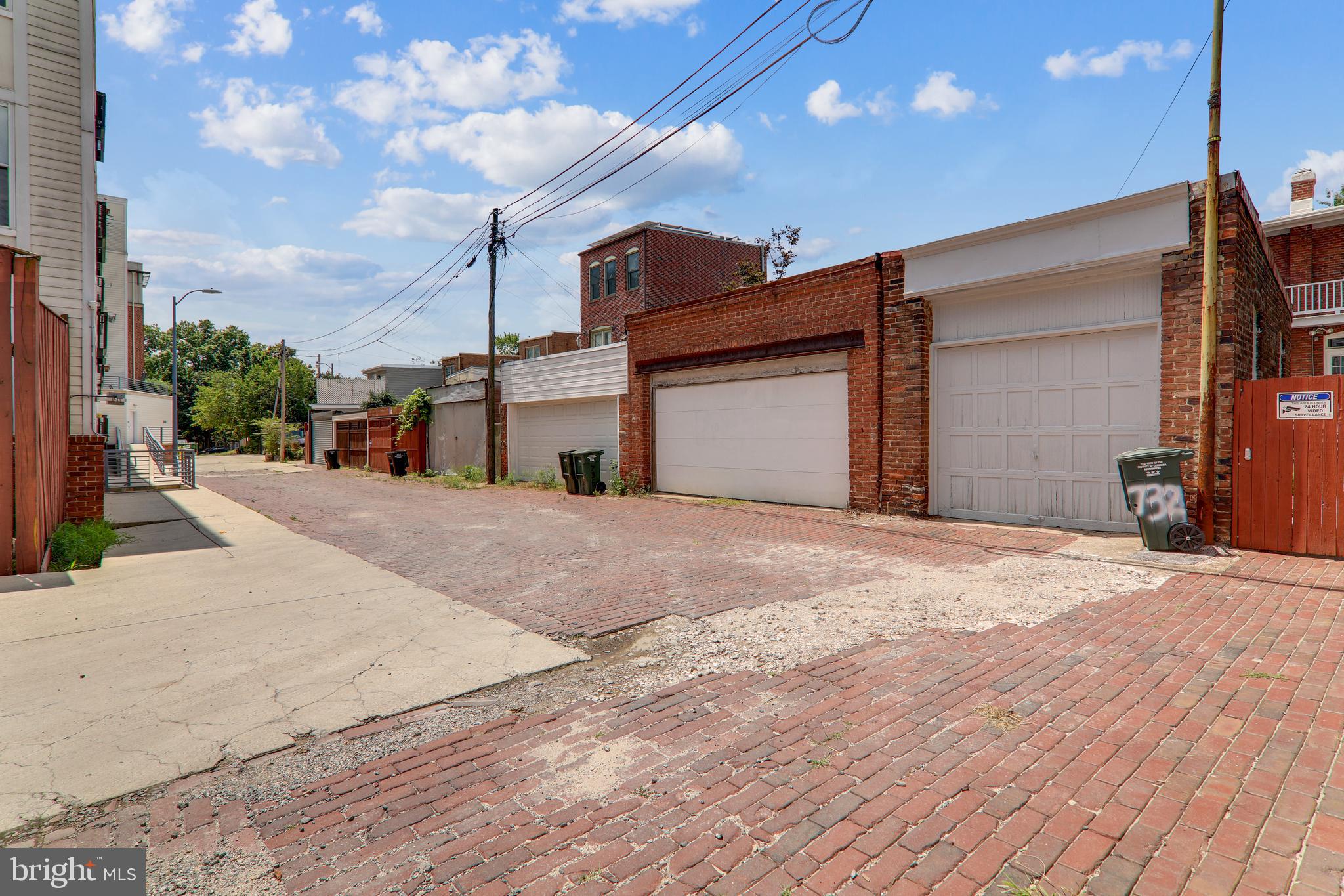 734 13th Street Southeast Washington, DC 20003 - Photo 11 of 12 Gallery Image 11