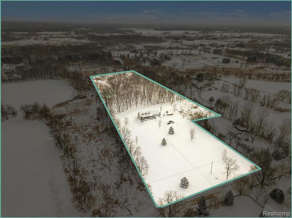9344 Antcliff Road Howell, MI 48855 - Photo 43 of 43 Gallery Image 43