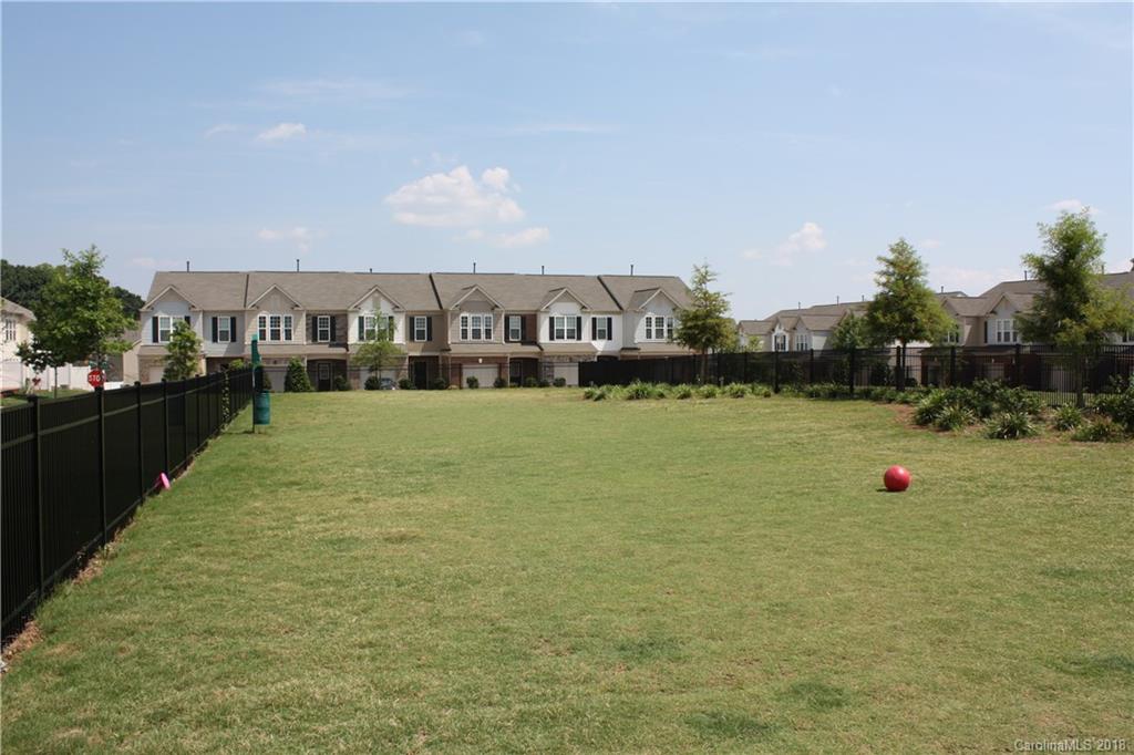 6106 Rockefeller Lane Charlotte, NC 28210 - Photo 34 of 36 Gallery Image 34