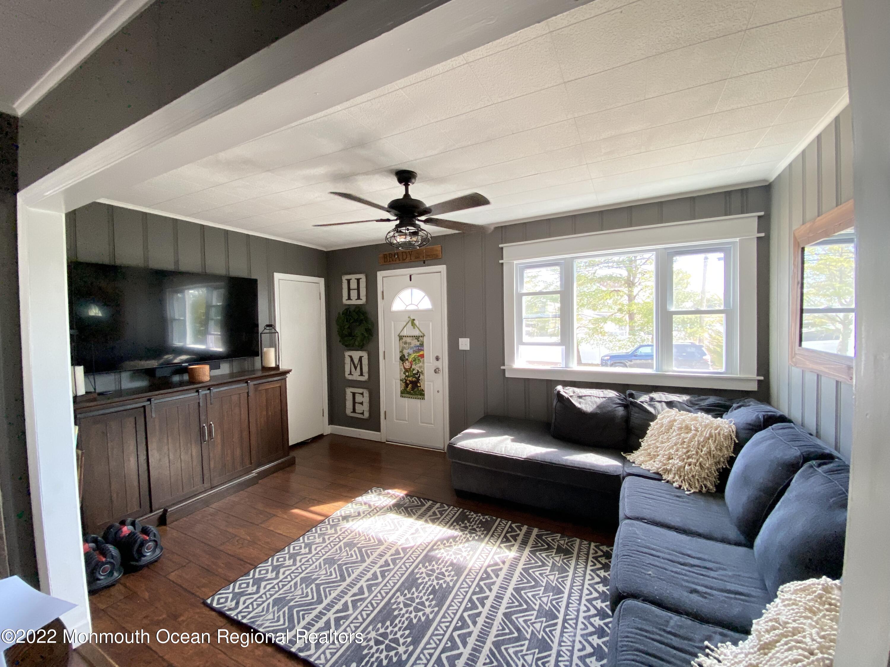 64 Queen Ann Road Brick, NJ 08723 - Photo 2 of 11 Living Room