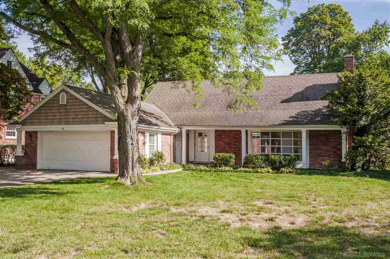 88 Roslyn Road Grosse Pointe Shores, MI 48236 - Photo 2 of 43