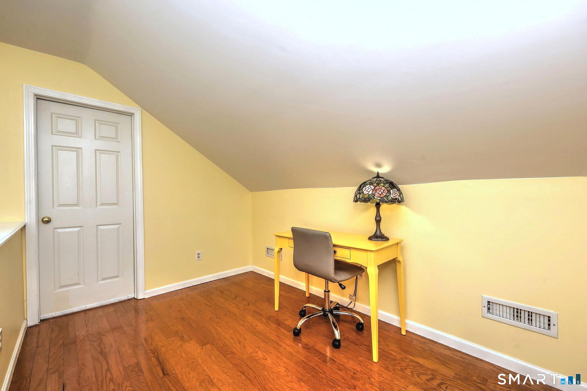60 West Meadow Road Hamden, CT 06518 - Photo 32 of 35