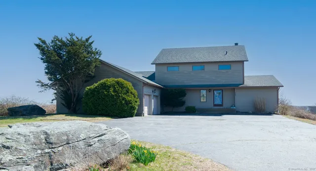 $3,900 | 782 Groton Long Point Road, Groton, CT 06340