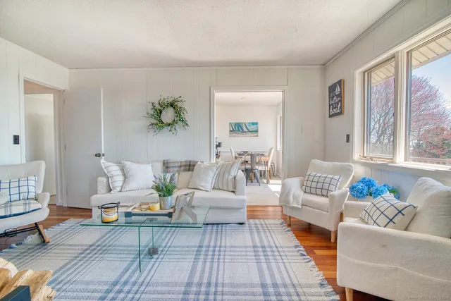 $3,900 | 782 Groton Long Point Road, Groton, CT 06340