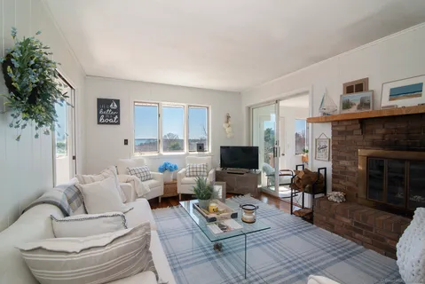 $3,200 | 782 Groton Long Point Road, Groton, CT 06340