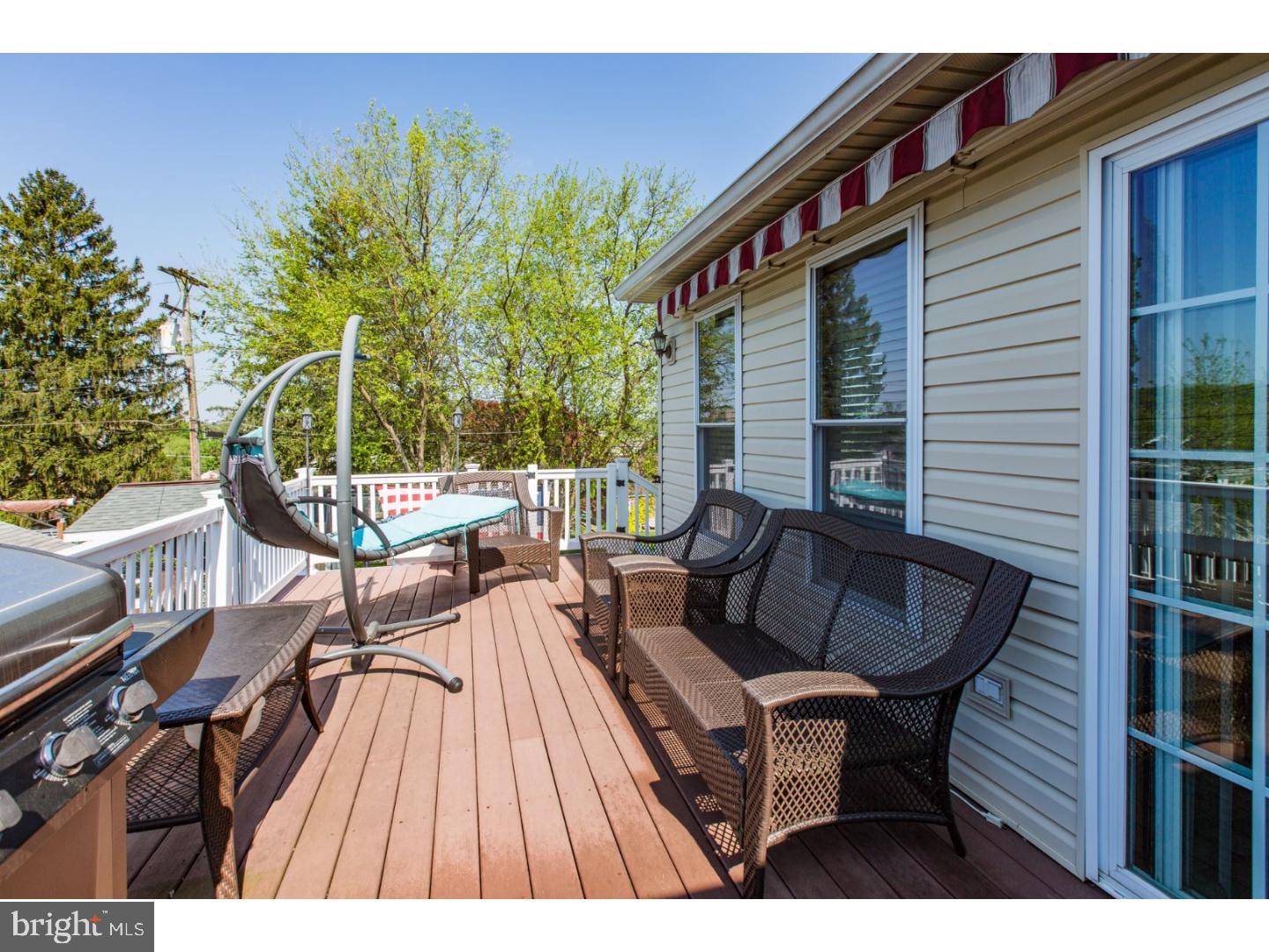 1427 Fayette Avenue Reading, PA 19607 - Photo 18 of 22 Deck