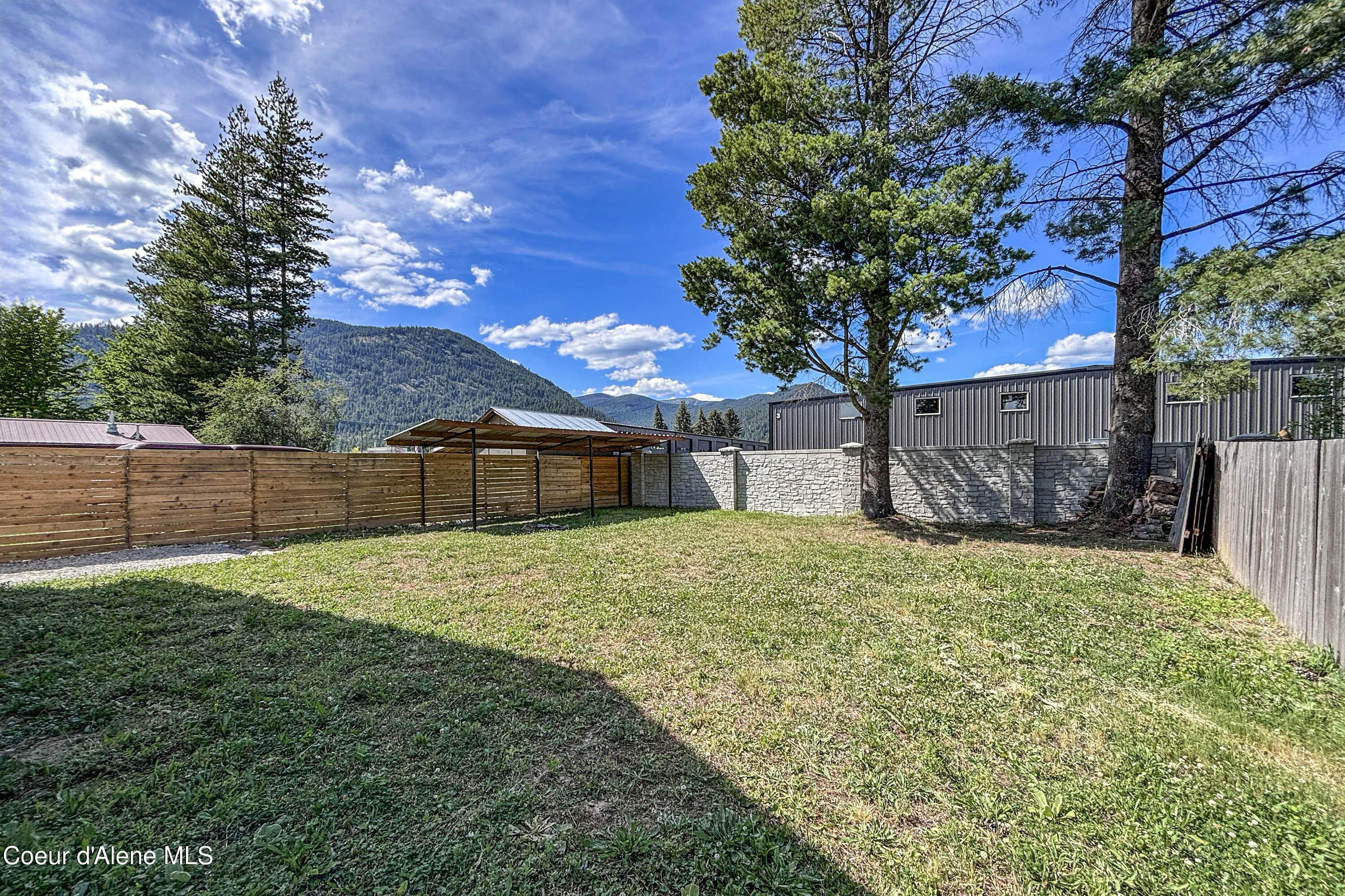 632 Roberson Way Sandpoint, ID 83864 - Photo 24 of 29 IMG_8392