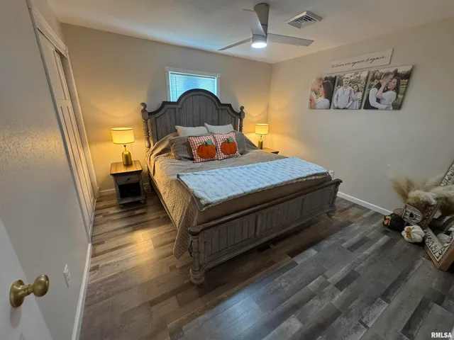 $152,000 | 801 West 5th Street, Flora, IL 62839