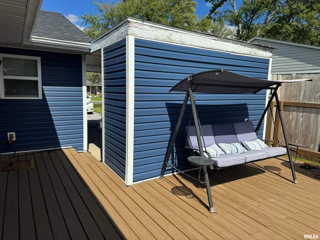 $152,000 | 801 West 5th Street, Flora, IL 62839