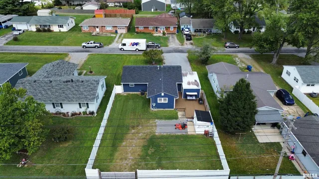 $152,000 | 801 West 5th Street, Flora, IL 62839