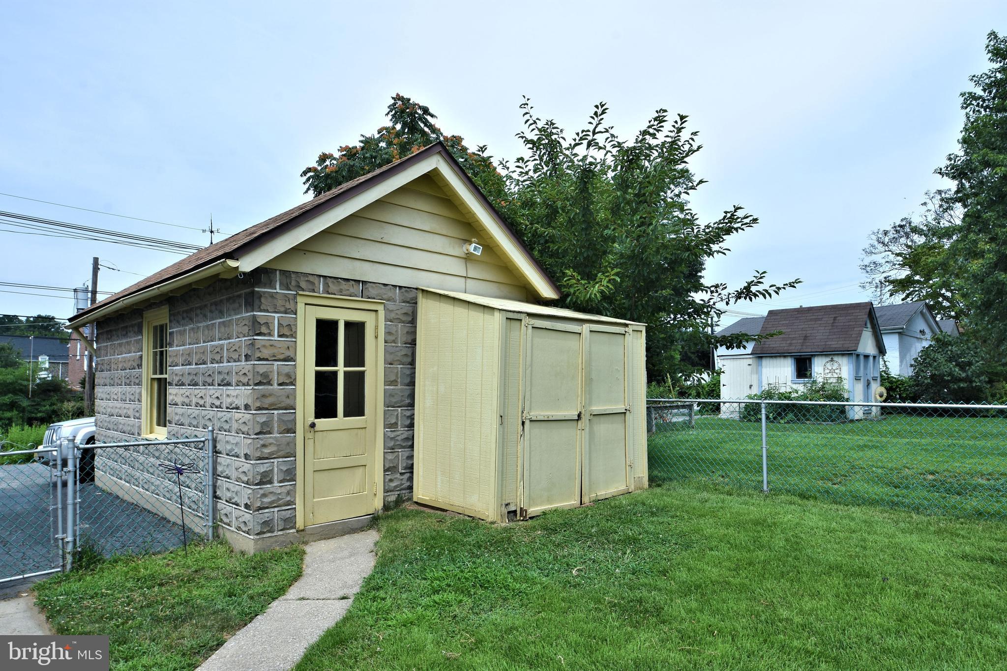 318 Ballymore Road Springfield, PA 19064 - Photo 36 of 41 Garage